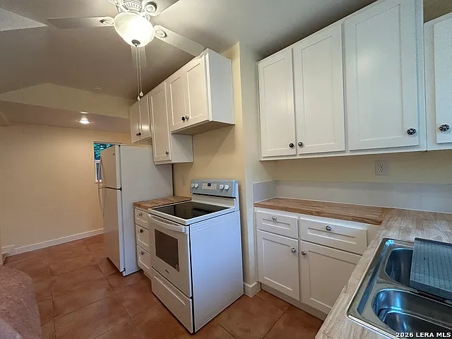 519 Fulton Ave #2 — Photo 6