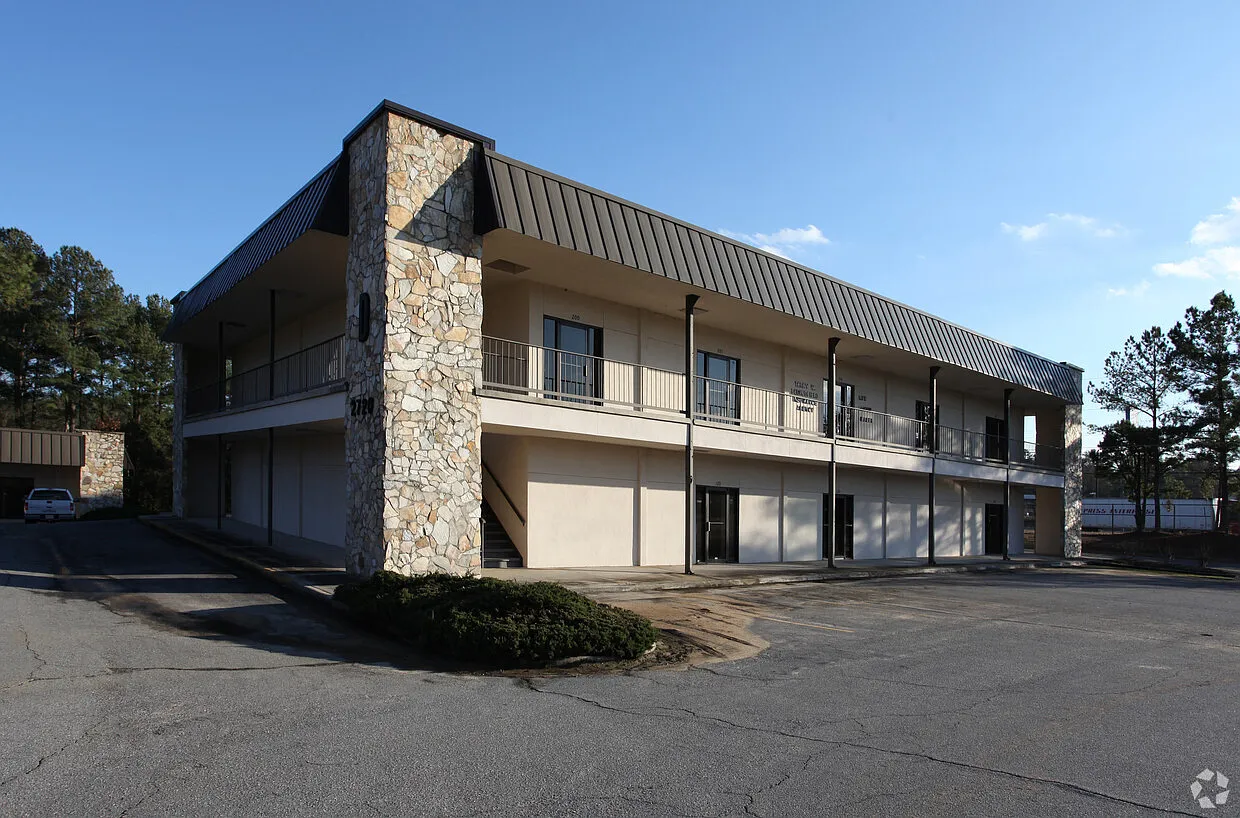 Executive Park North — Photo 1