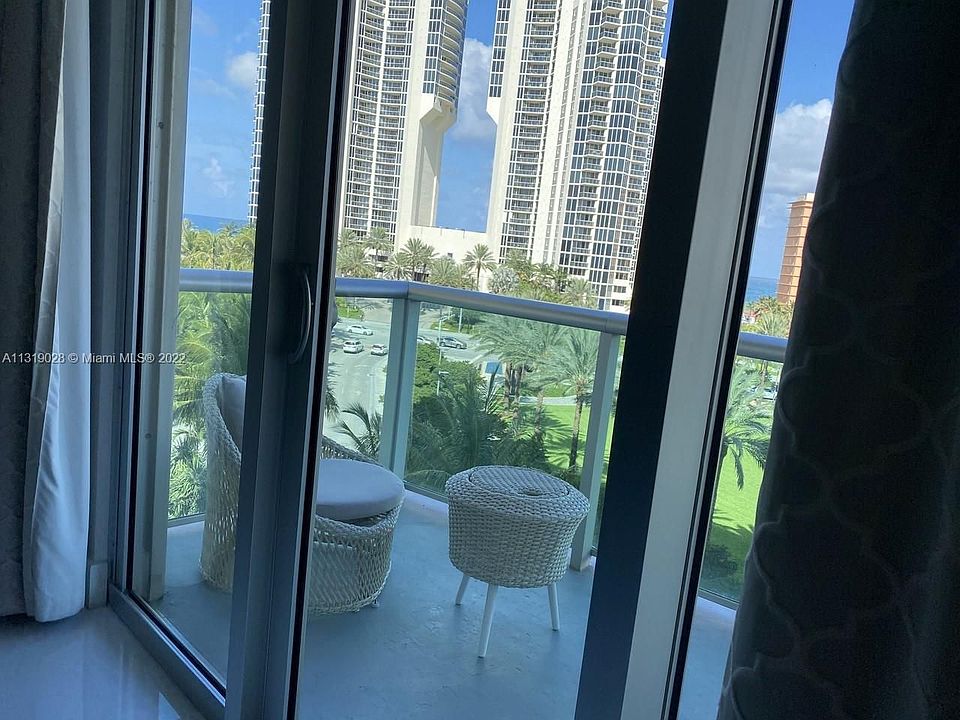 1st image of 19370 Collins Ave APT 627