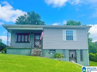 445 Oak St, Bessemer, AL 35022