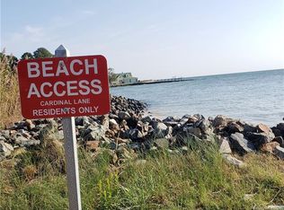 420 Gillim Rd, Deltaville, VA 23043