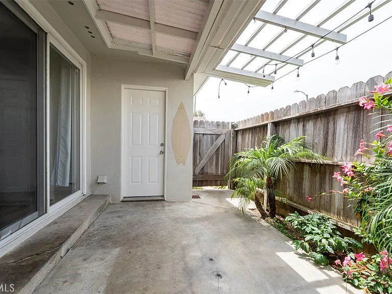 8115 Woolburn Dr — Photo 17