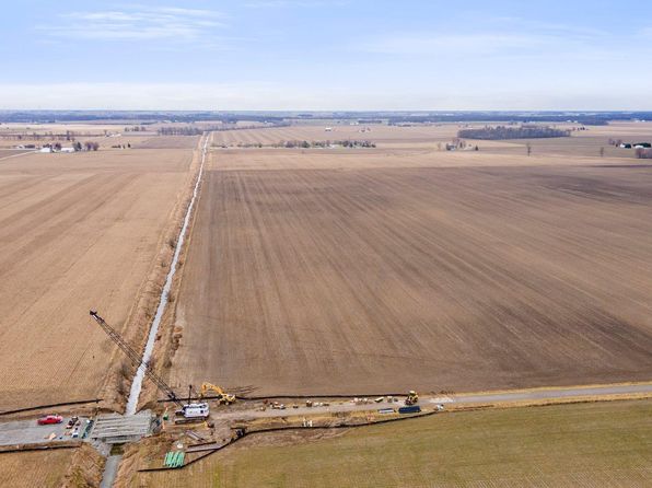 26100 Worden Rd, Harlan, IN 46743