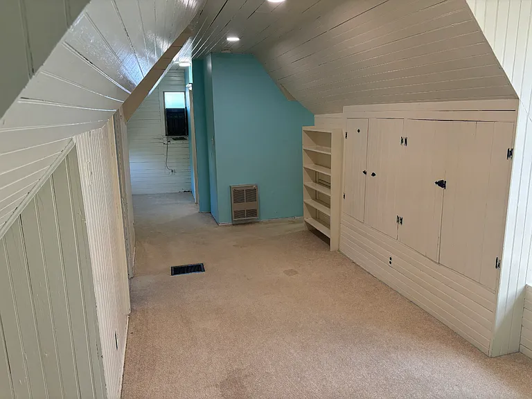 2685 South Ave — Photo 25