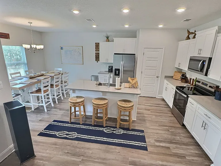 11404 Harrison Ct — Photo 12