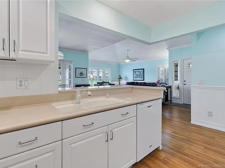 5636 SE Foxcross Pl — Photo 17