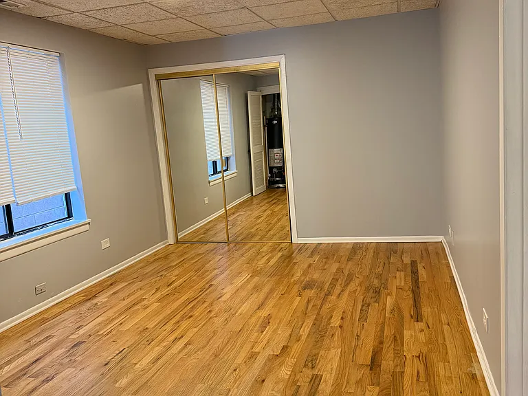 1224 W Oakdale Ave #2FR — Photo 5