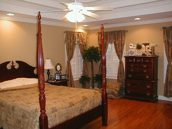 Upstairs Master
