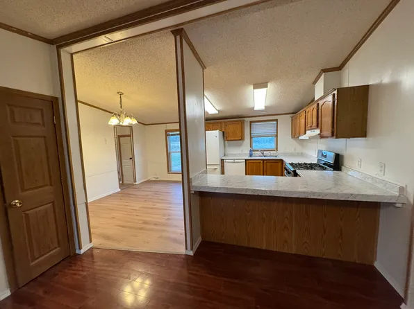 19867 W Hickory Dr, Sapulpa, OK 74066