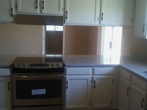 2nd image of 3903 E Holmes Ave