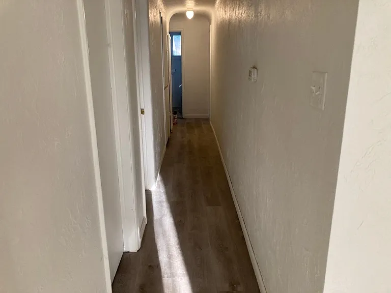 248 S King St — Photo 15