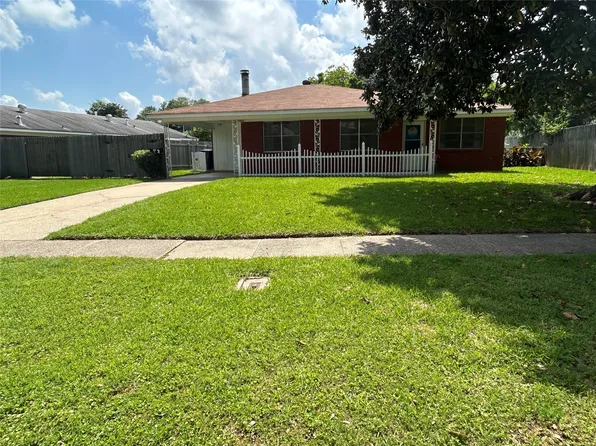 2804 Higgins St, Shreveport, LA 71104