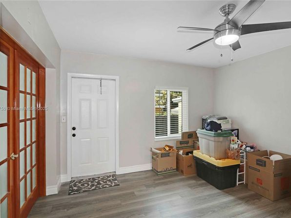 miami-florida-43841149 picture