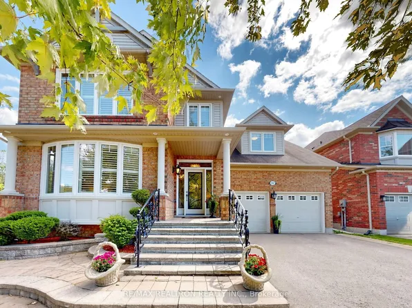 92 Clausfarm Ln, Whitchurch Stouffville, ON L4A 0M1