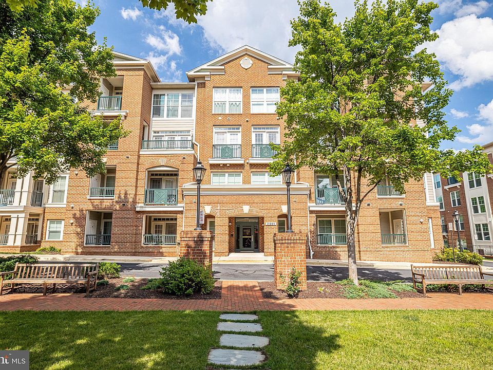 1st image of 2901 Saintsbury Plz APT 401