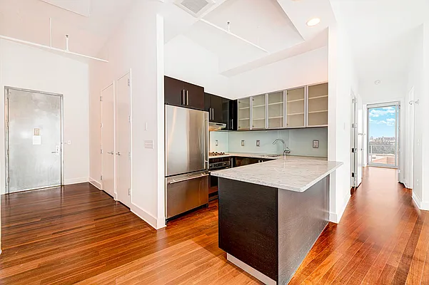 Rented by REAL New York | media 2