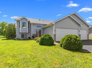 555 Forest Rd, Big Lake, MN 55309