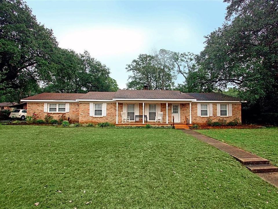 1st image of 763 Ashwood Dr W