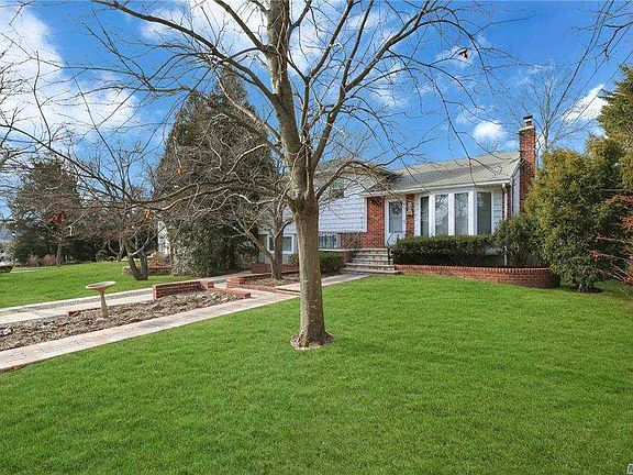 4th image of 2 Haven Ln
