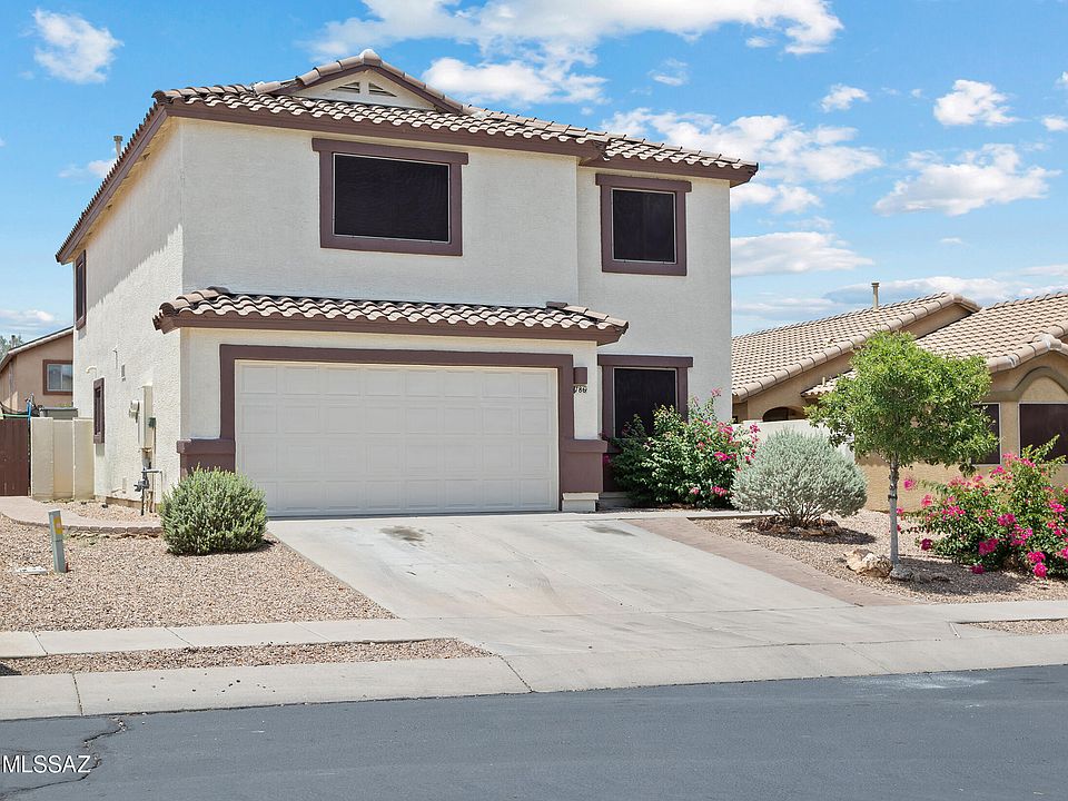 1st image of 786 W Calle Coroza