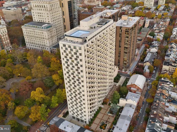 604 S Washington Sq APT 2514, Philadelphia, PA 19106
