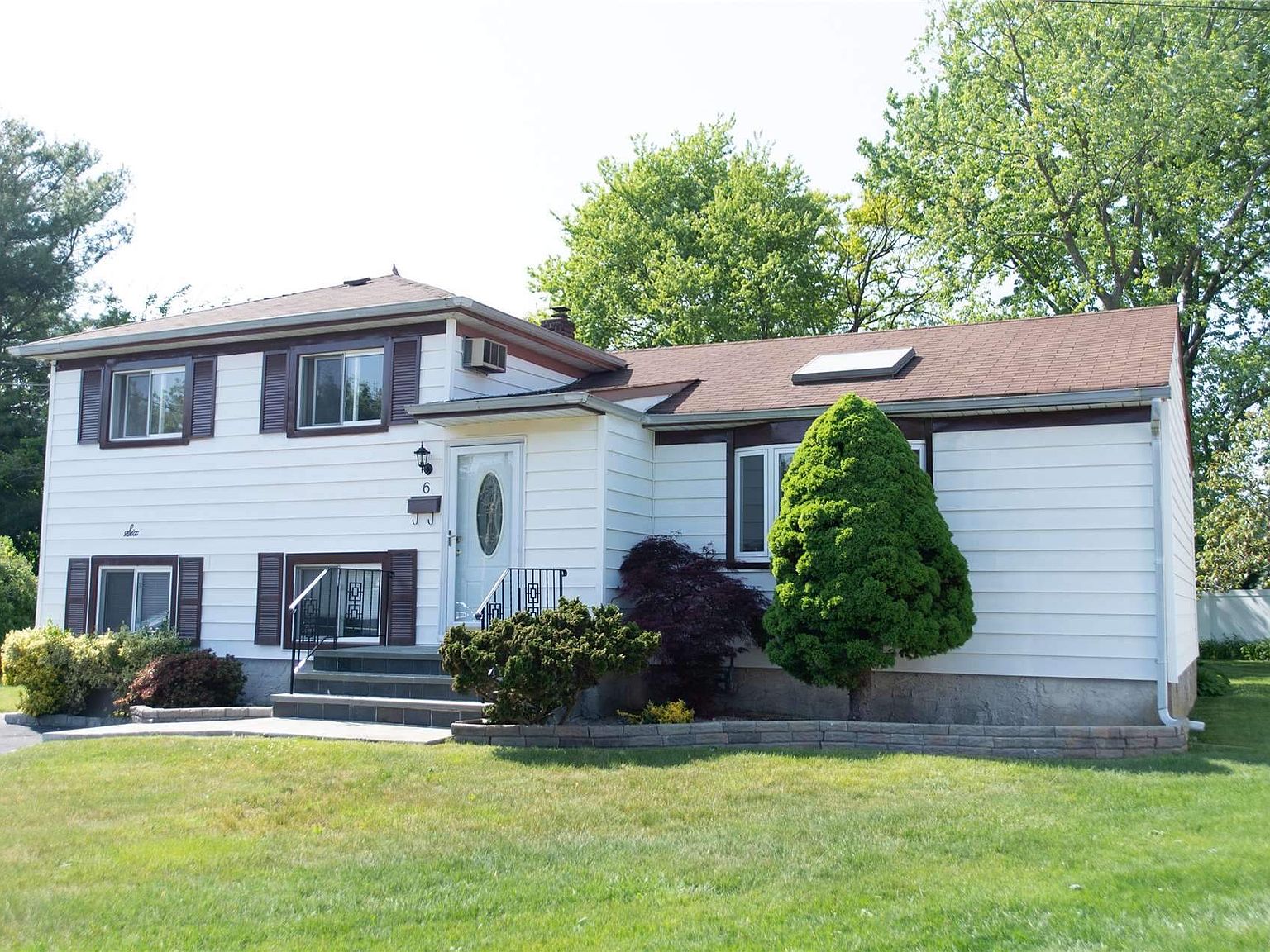 6 Floyd Lane, Massapequa Park, NY 11762 Zillow