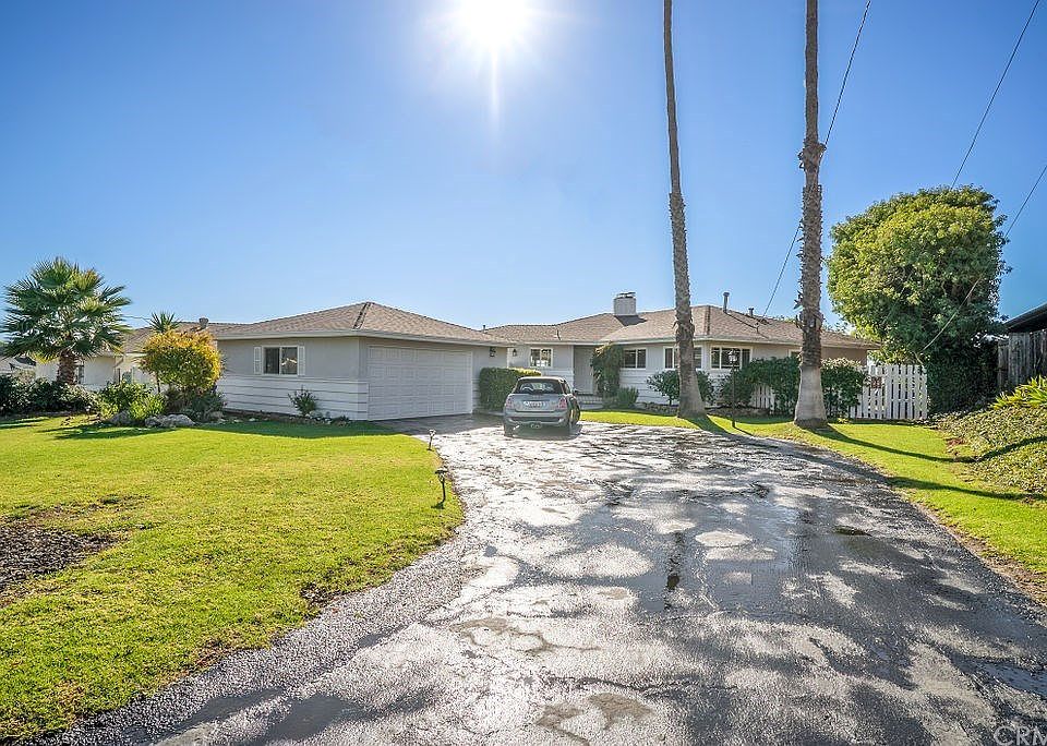 1st image of 2784 Vista Mesa Dr
