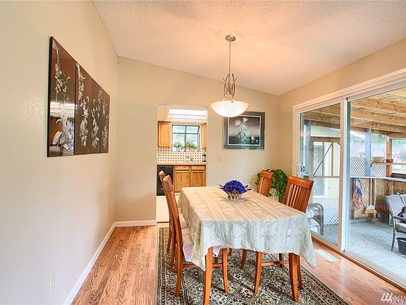 3rd image of 19113 8th Ave E