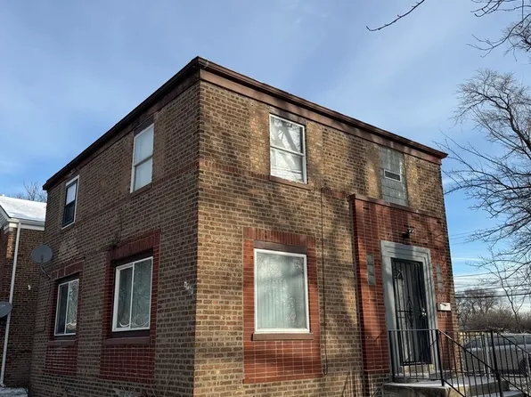 9857 S Hoxie Ave, Chicago, IL 60617