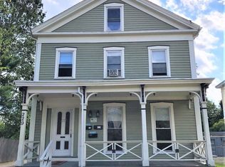 229 Central St #2, Springfield, MA 01105