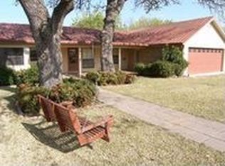 560 W Lake Crst, Bluffton, TX 78607
