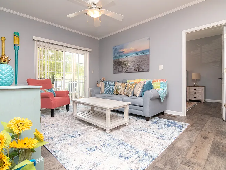 100 Cascade Ln #106 — Photo 19