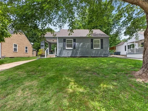8119 Madison Ave, Kansas City, MO 64114