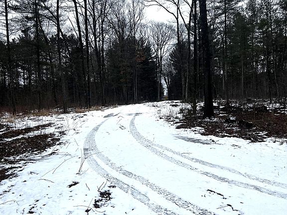 3rd image of Saint Johns Rd