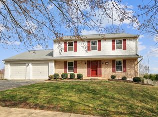 7421 Oskaloosa Dr, Rockville, MD 20855