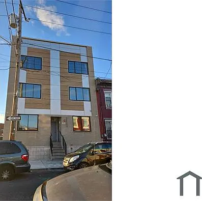 2526 N 9th St #3 — Photo 2