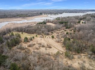 4832 W Monroe Rd, Pentwater, MI 49449