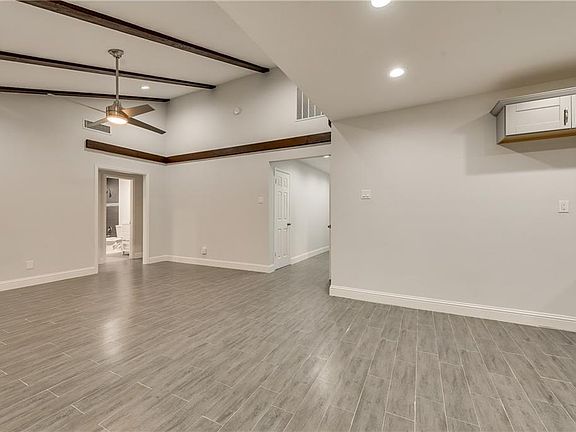 5th image of 802 Salem Trl