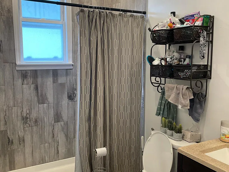 112 Fargo Ave #2 — Photo 2