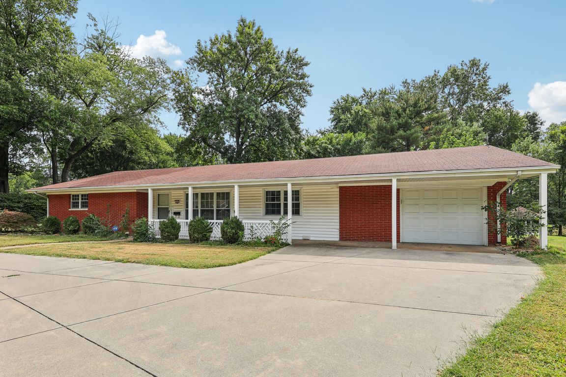 58 Shady Ln-S2009-006.jpg