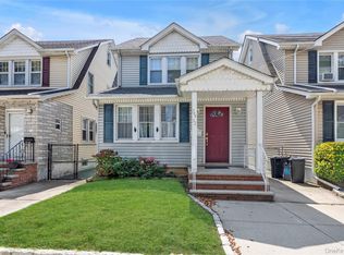 24432 90th Ave, Jamaica, NY 11426