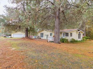543 Hidden Valley Rd, Grants Pass, OR 97527
