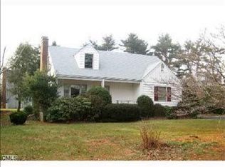 28 E Byway, Greenwich, CT 06831