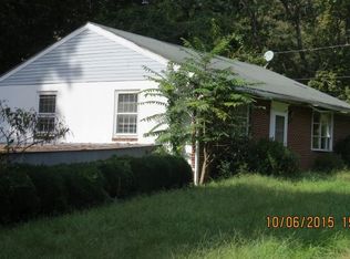 1029 5th St SW, Charlottesville, VA 22902