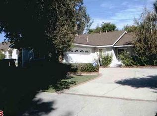 9352 Crebs Ave, Northridge, CA 91324