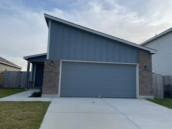 1613 Decano Ln, Laredo, TX 78046