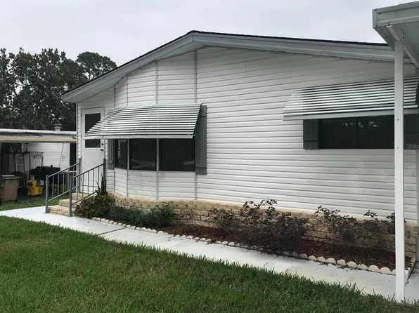 13444 Palm Dr, Astatula, FL 34705