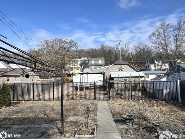 327 Avenue E, Fort Madison, IA 52627