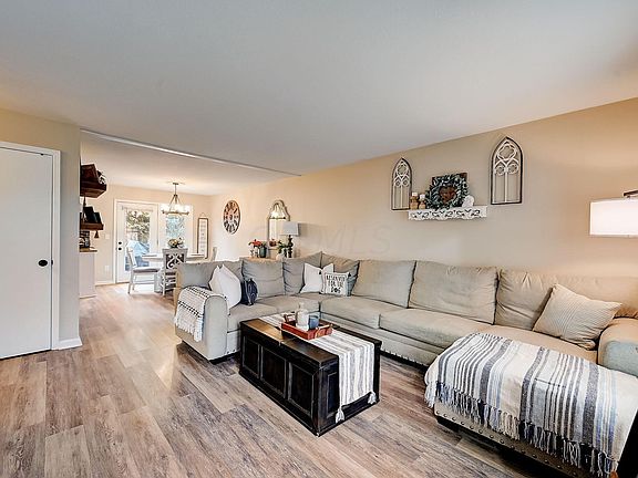 5th image of 4556 Dungannon Dr