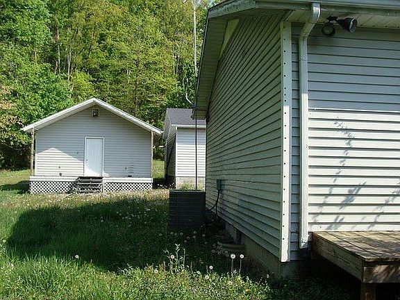 2nd image of 1825 Ky Highway 698